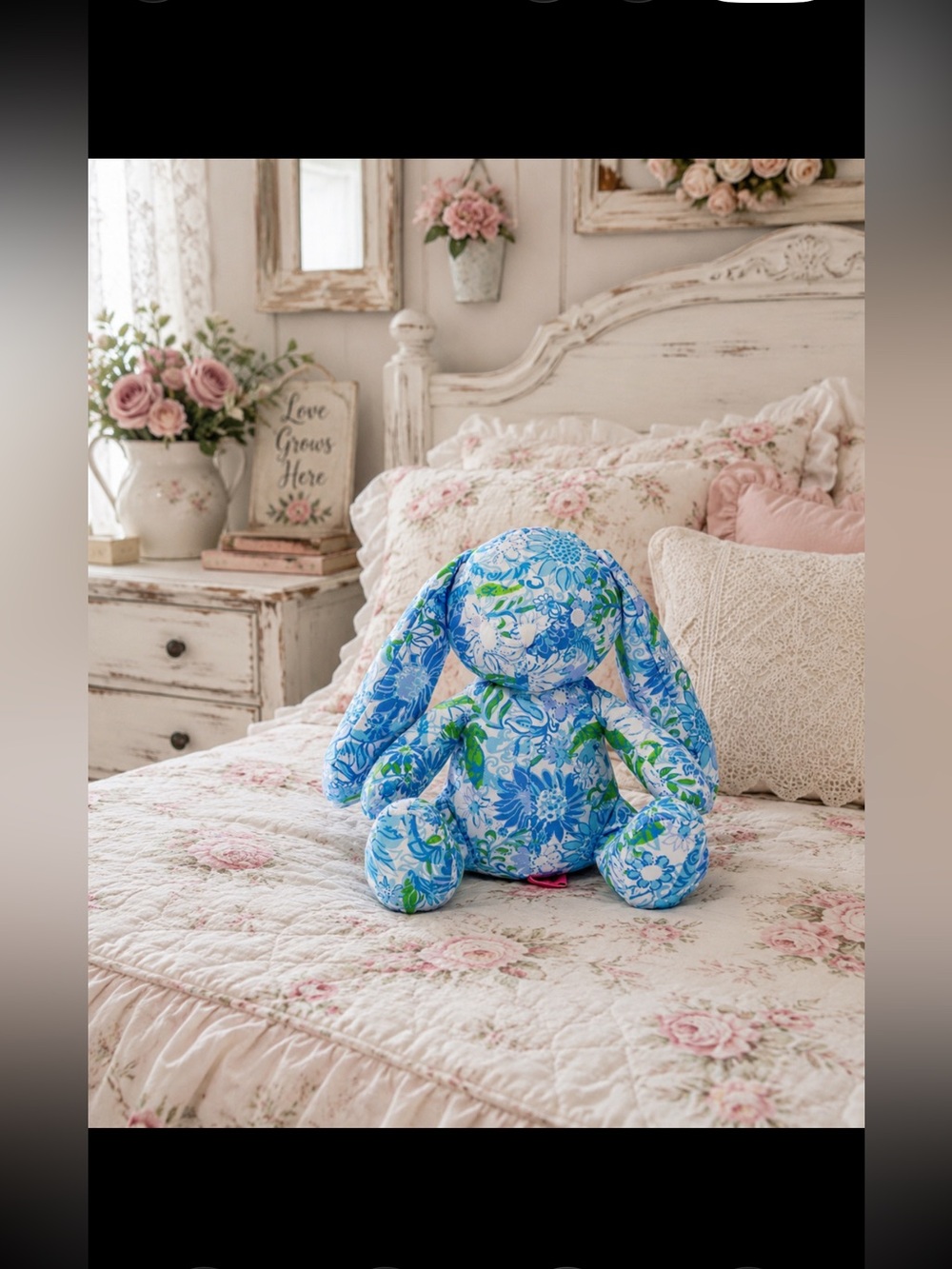 Lilly Pulitzer bunny NWT